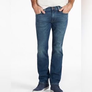 Lucky Brand 221 Original Straight Jean W32 L32